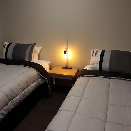 South City Accommodation Unit 1 Invercargill Bagian luar foto